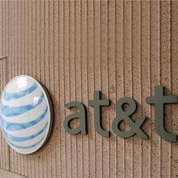 AT&T acquista T-Mobile da Deutsche Telekom (AP Photo)