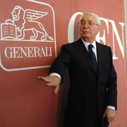 Geronzi cede ai soci e lascia