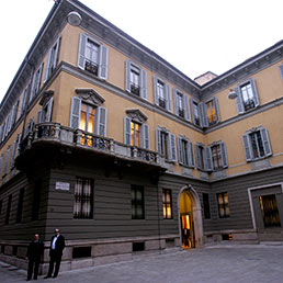 Mediobanca raddoppia gli utili nel terzo trimestre. CheBanca dimezza le perdite
