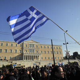 Grecia, riunione d'emergenza fra i tre leader per evitare le urne