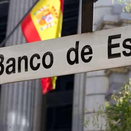 Moody's pronta a tagliare il rating di 21 banche spagnole