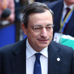 La cassetta degli attrezzi di Mario DraghiLa cassetta degli attrezzi di Mario Draghi - La Draghinomics - Lo spread scende ma mutui e prestiti restano cariLa cassetta degli attrezzi di Mario DraghiLa cassetta degli attrezzi di Mario DraghiLa cassetta degli attrezzi di Mario DraghiLa cassetta degli attrezzi di Mario Draghi