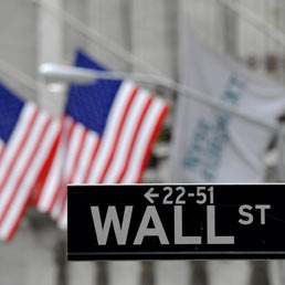 La chiusura record di Wall Street fa ritornare sopra la parità il Nikkei