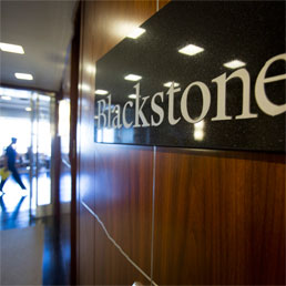 Blackstone e Deutsche Bank creano un titolo garantito dagli affitti