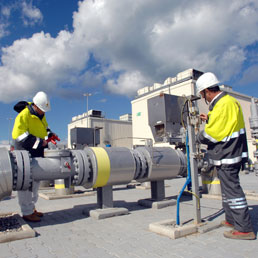 Cdp e Snam preparano la cessione di Tag, la società che porta il gas russo in Italia