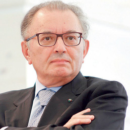 Squinzi: «L'industria italiana è appesa a un filo» - Il gruppo Riva chiede la Cassa