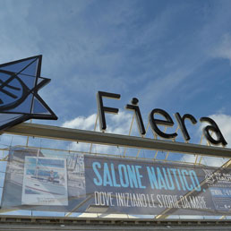 Da domani a domenica a Genova il 53 salone nautico con la nuova formula - Superyacht in Cina: pi che la crociera funziona il banchetto - Foto