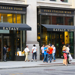 A Bari sulle note della Taranta Eataly inaugura il nuovo store