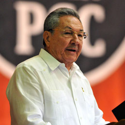 La Cuba di Raul Castro apre alla proprietà privata. «Entro 5 anni i nostri successori» (Epa)