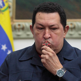 Niente dollari, voglio solo riserve in oro: ecco come Chavez ha rovinato il Venezuela (che ora rischia grosso)
