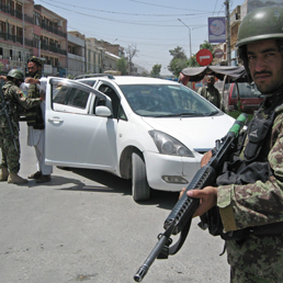 Offensiva talebana a Kandahar (Epa)