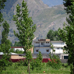 Il rifugio di Osama Bin Laden nella località pakistana di Abbottabad fotografato dalle Forze Speciali Usa (Afp)