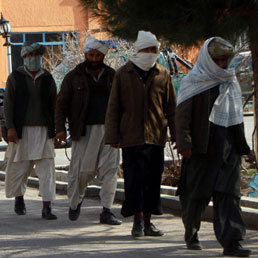 Un gruppo di talebani fotografato a Herat (Epa)