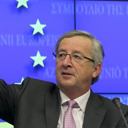 L'Eurogruppo raggiunge l'accordo sul fondo anticrisi. Da metà 2013 gestirà 500 miliardi di euro