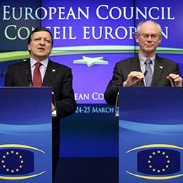 Jose Manuel Barroso con Herman Van Rompuy (Epa)