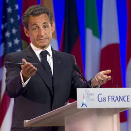 Fmi, Sarkozy "scioccato" dal caso Strauss-Kahn, ma fiducioso sulla candidatura di Cristine Lagarde (Epa)