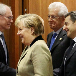 Herman Van Rompuy, Angela Merkel. Mario Monti e Nicolas Sarkozy (Epa)