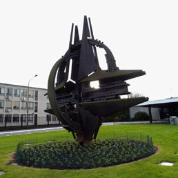 La sede Nato a Bruxelles (Afp)