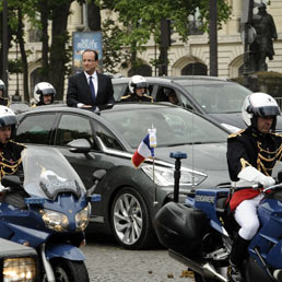 hollande-citroen-Ds5-afp-258x258.jpg?uuid=201373b8-9e79-11e1-8350-e54d20b85383