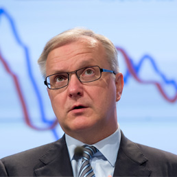 Il commissario Ue Olli Rehn (Ap)