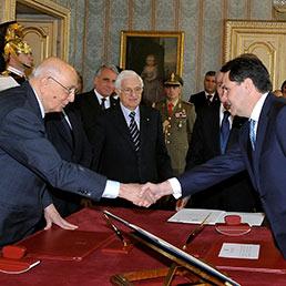 Berlusconi accelera sul rimpasto di governo e sale al Colle con i nomi