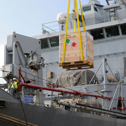 In partenza la nave italiana con aiuti umanitari alla Libia