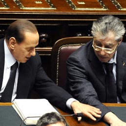 Libia, ecco la mozione che la Lega presenterà alla Camera. Berlusconi: «Contributo costruttivo»