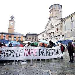 Mafia a due facce sulla via Emilia