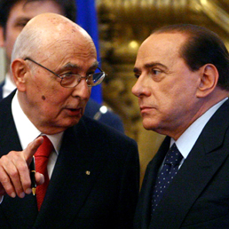 Napolitano: Berlusconi indichi alla Camera la soluzione