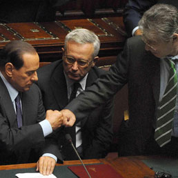 Silvio Berlusconi, Giulio Tremonti e Umberto Bossi (Ansa)