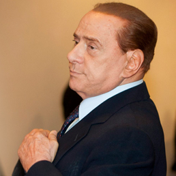 Berlusconi al Quirinale per manovra e rimpasto. Il premier salta il processo Mills