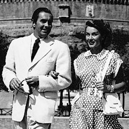 Linda Christian con Tyrone Power a Roma in una foto del 1948 (Ansa)