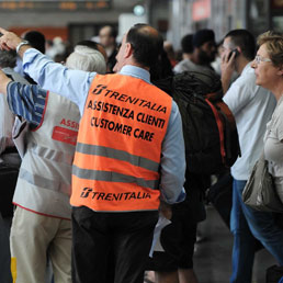 Stazione Termini: ritardi e disagi per i viaggiatori a seguito dell'incendio di ieri presso la stazione Tiburtina (Emblema)