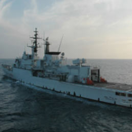 Missile libico cade vicino a nave italiana. La Russa: nessun motivo di preoccupazione