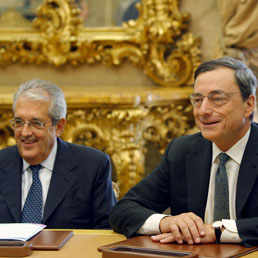 Fabrizio Saccomanni e Mario Draghi (Ansa)