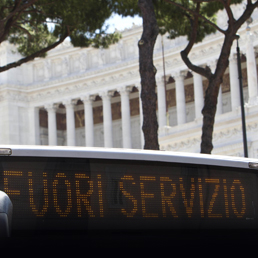 Sciopero Dei Mezzi Pubblici, A Roma Disagi Dalle 8,30 Alle 17 E Dalle ...