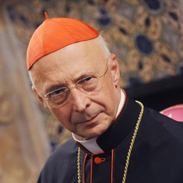 Cardinal Bagnasco: sul lavoro accantonare le divisioni (Ansa)