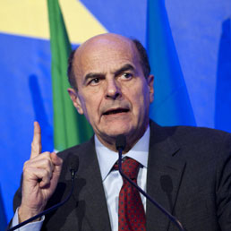 Il segretario del Partito Democratico Pierluigi Bersani (Ansa)