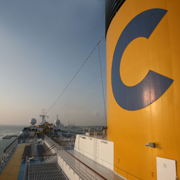 Costa Concordia. La macchina legale é partita
