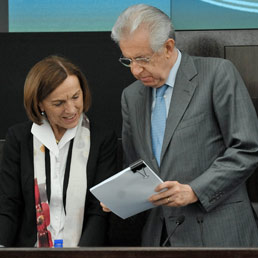 Elsa Fornero con Mario Monti (ImagoEconomica)