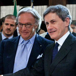 Presentazione del restauro del Colosseo finanziato dal gruppo Tod's. Nella foto Lorenzo Ornaghi, Diego Della Valle, Gianni Alemanno (Roberto Monaldo / LaPresse)