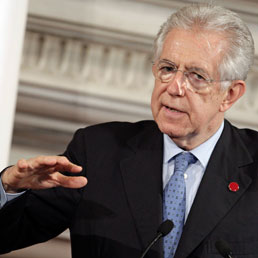 Il presidente del Consiglio, Mario Monti (Ap)