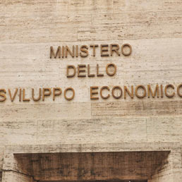 Più di 150mila al tavolo del Mise