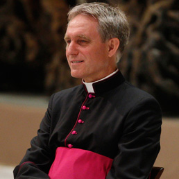 Monsignor Georg Gaenswein (Ap)