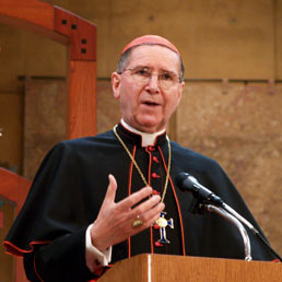 Il Cardinale Roger Mahony (Epa)