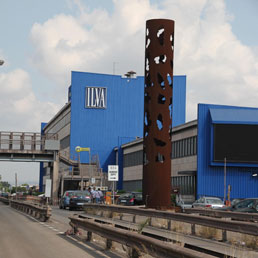 Nella foto gli stabilimenti Ilva di Taranto