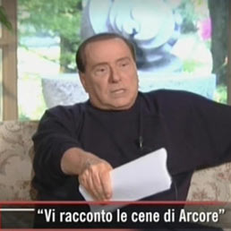 Nella foto Silvio Berlusconi in un frame tratto dal programma "La guerra dei vent'anni" su Canale 5 (Ansa)