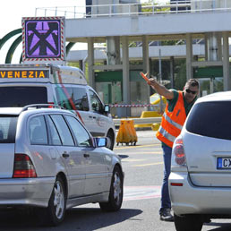 Controesodo difficile, coda di 20 km sulla A23 tra Udine Nord e il nodo di Palmanova verso la A4 (Ansa)