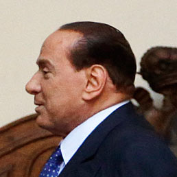 Stefano (Sel) su Berlusconi: incandidabile anche se governo cade