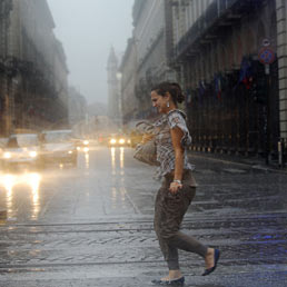 3BMeteo.com: "Piogge e temporali spezzeranno l'Estate al Centronord, pi sole e caldo al Sud" (Ansa)